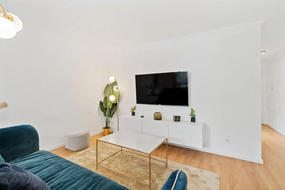 Bright 1Br Apt In Limpertsberg With Wifi & Kitchen 卢森堡 0*,  卢森堡