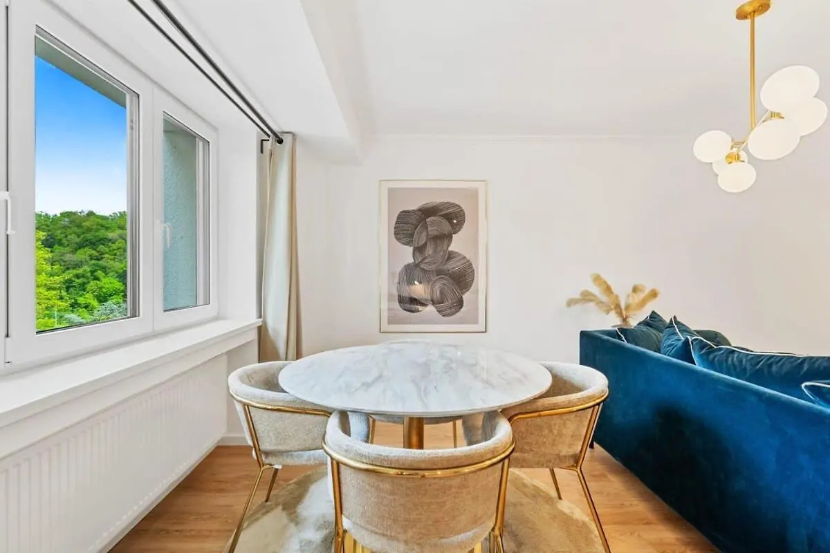 Bright 1Br Apt In Limpertsberg With Wifi & Kitchen 卢森堡 公寓